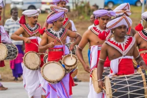 Duruthu Perahera